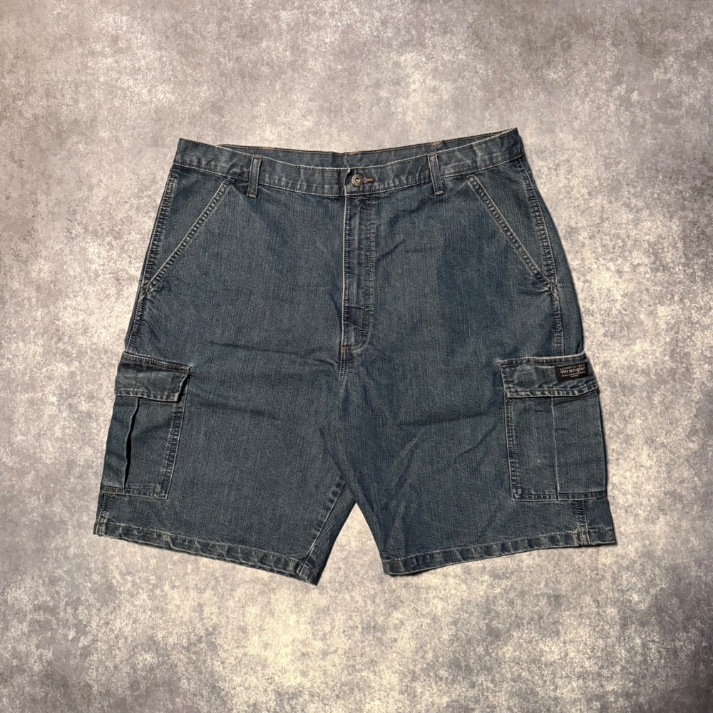 Vintage Wrangler Mens Blue‎ Denim Cargo Shorts Size 38